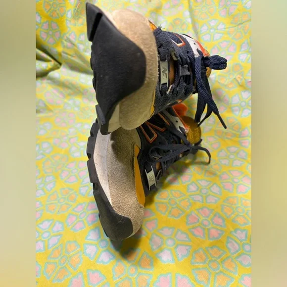 New Balance 574 Rugged Suede Mens 8, Wmns 9.5 Tan, Yellow,Orang and Navy - Picture 7 of 8